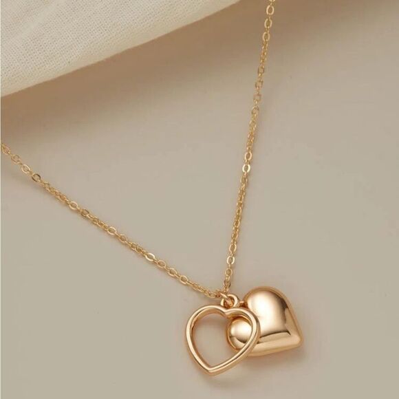 5/$25 HEART DELICATE GOLD NECKLACE - Picture 3 of 6